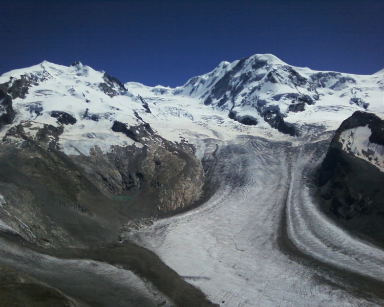 Gleccser a Matterhorn közelében