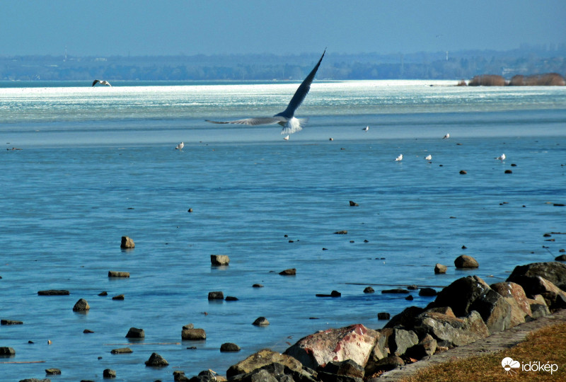 Tél a Balatonon