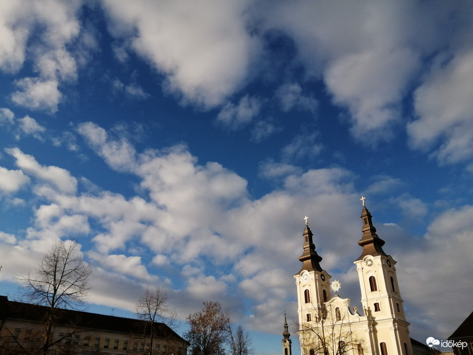 Miskolc: felhők jönnek-mennek