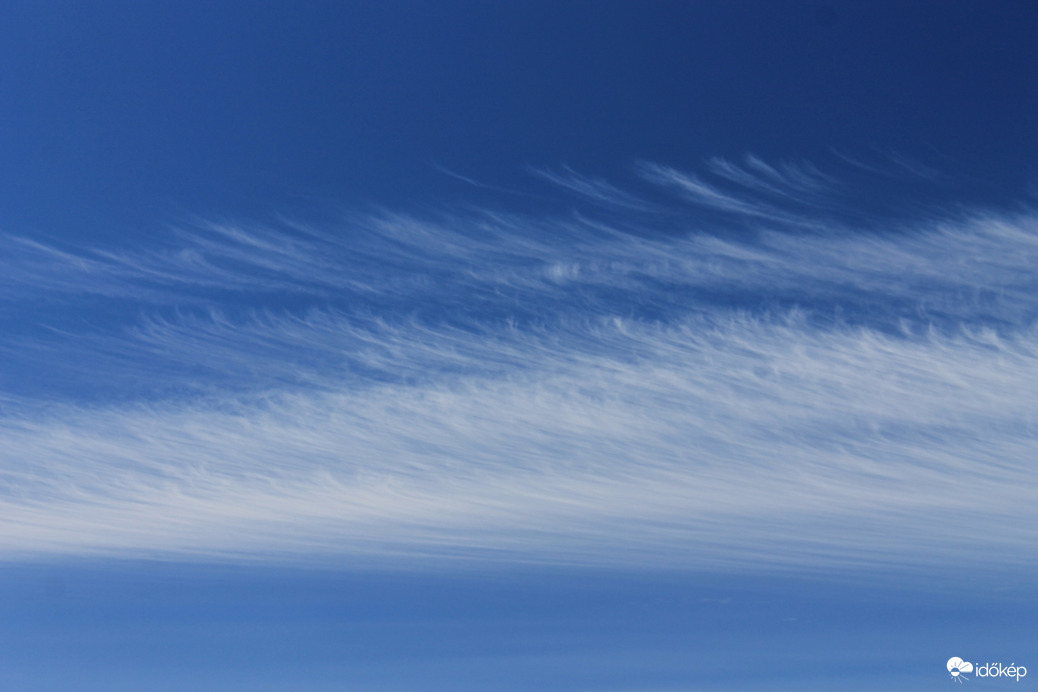 Cirrus fibratus