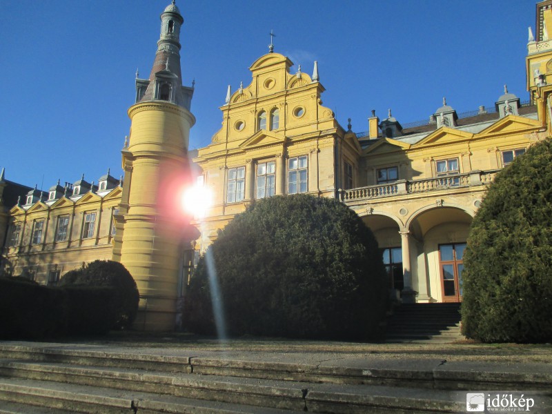 Szabadkígyósi Wenckheim kastély