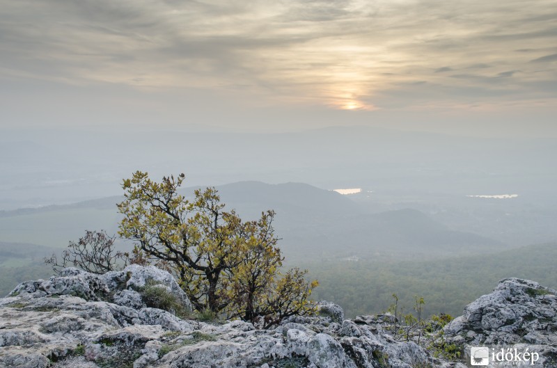 Őszi naplemente