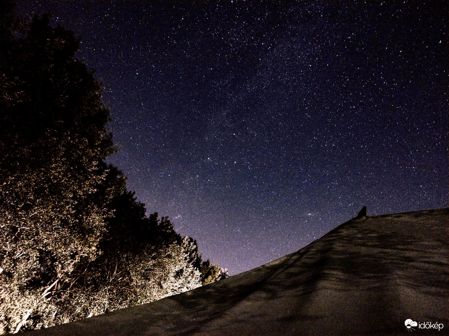 A Tejút és az Androméda galaxis a Szigetközből