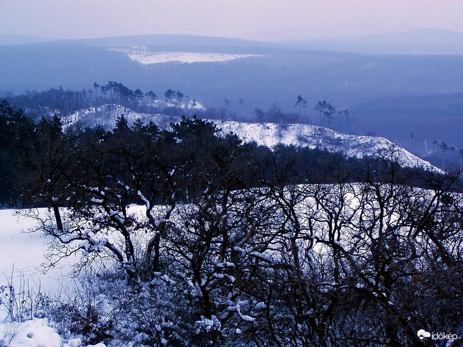 Tél a hegyen