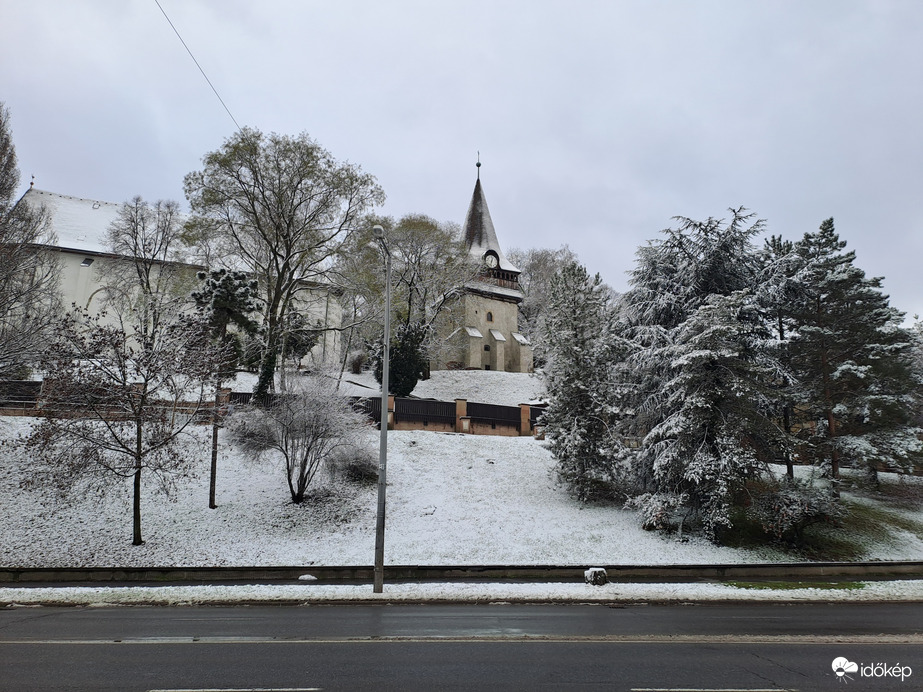 Avasi Református Templom "porcukor mázban"