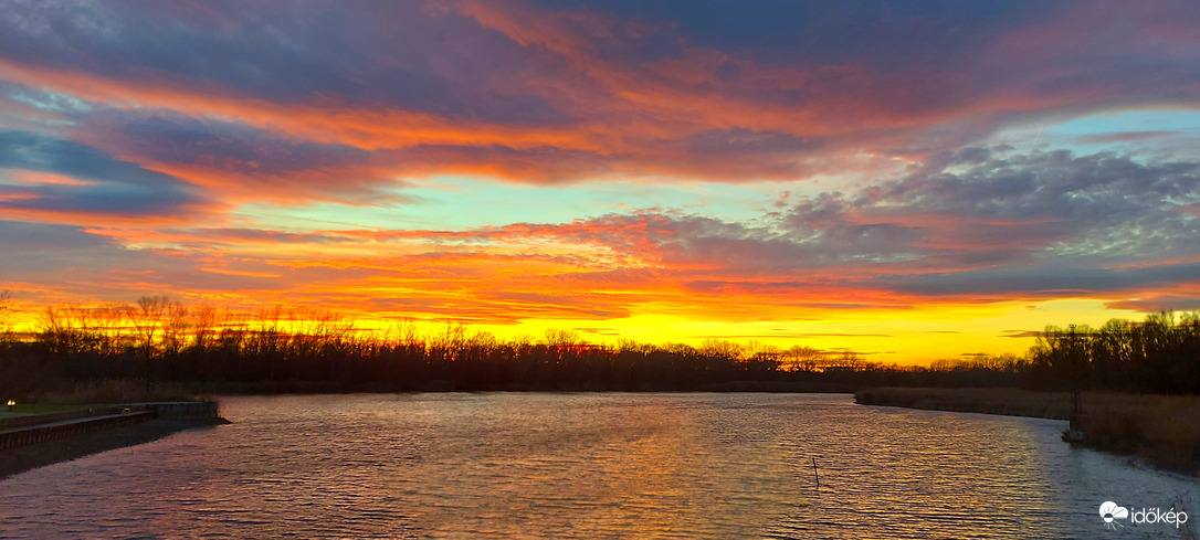 Színes naplemente a Tisza-tónál 3.