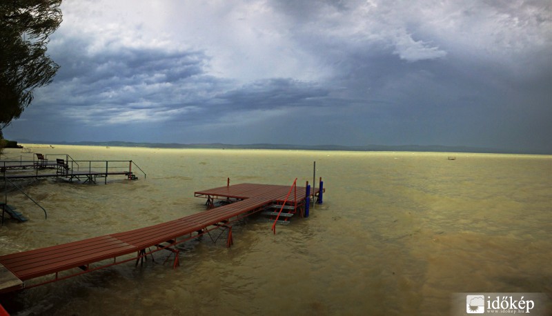 Elég haragos volt ma a Balaton