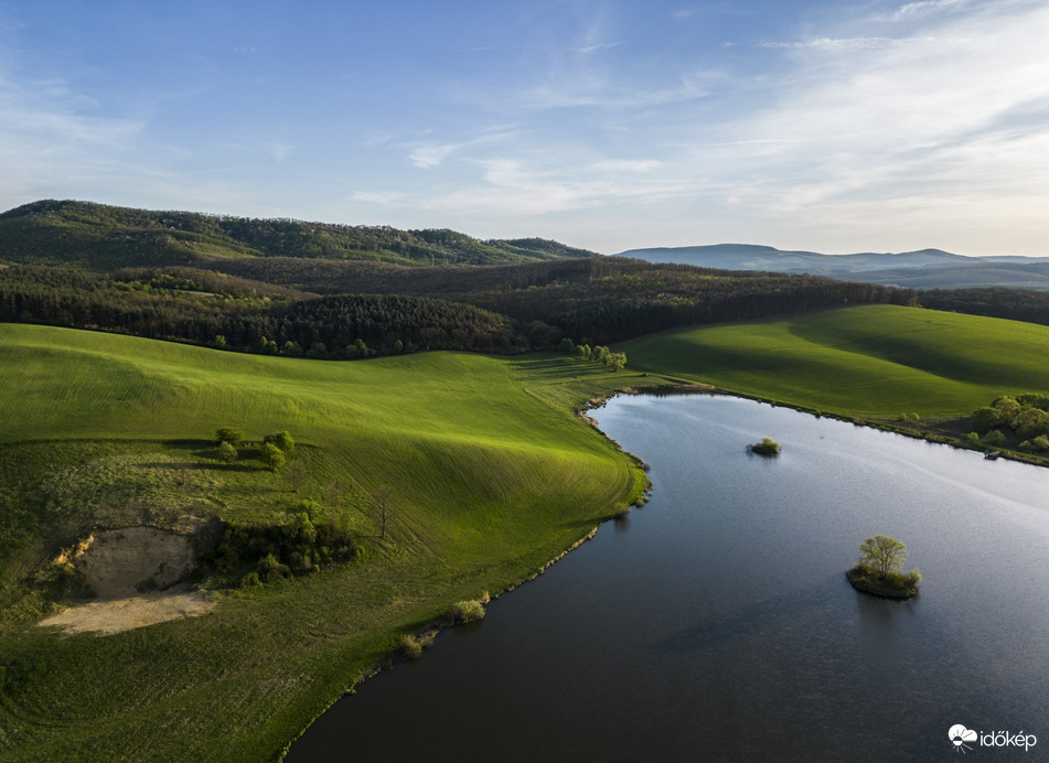 Nagybárkány