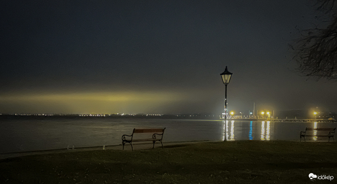 Balatongyörökön Naplemente helyett 