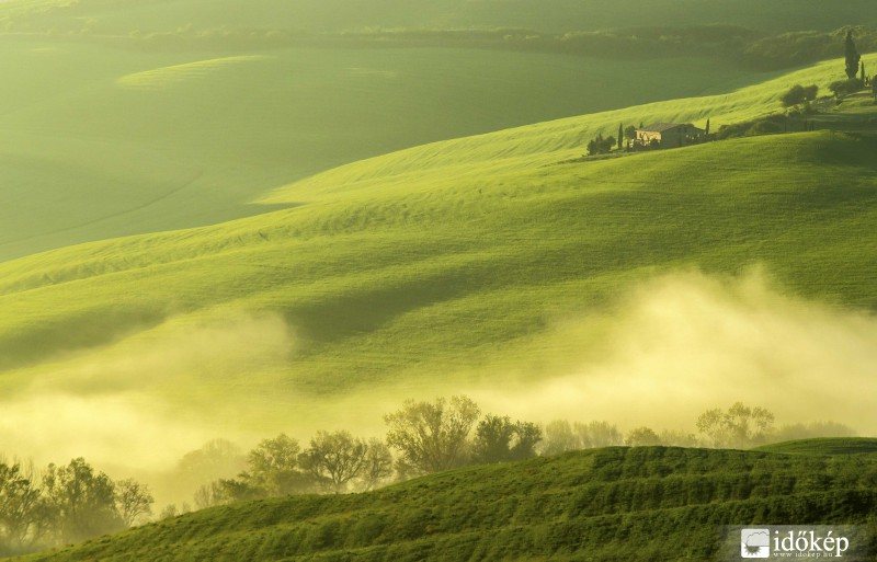 San Quirico ködös hajnala