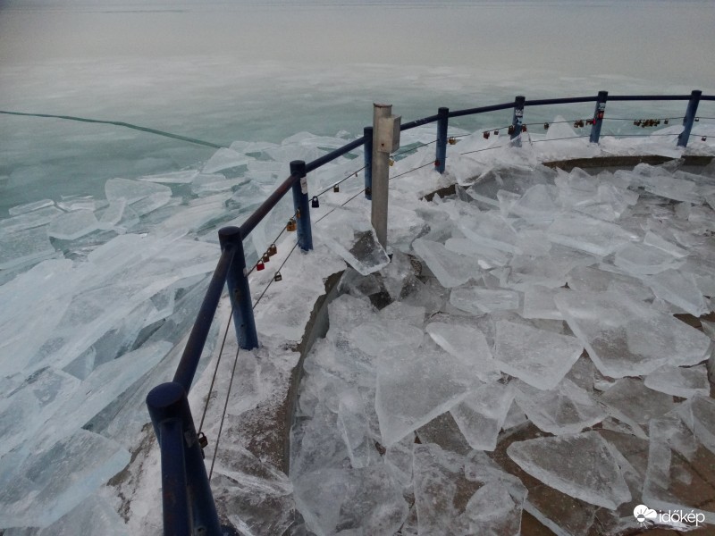 Siófok-Torlódó Jég-20170104-40