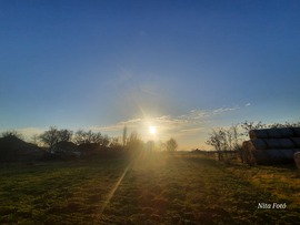 Napsütés, madárcsicsergés. Kell ennél több!?  :)