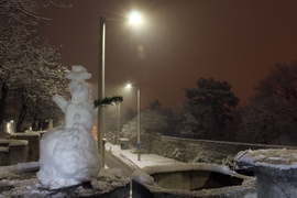 Hóemberek lepték el Pécs belvárosát