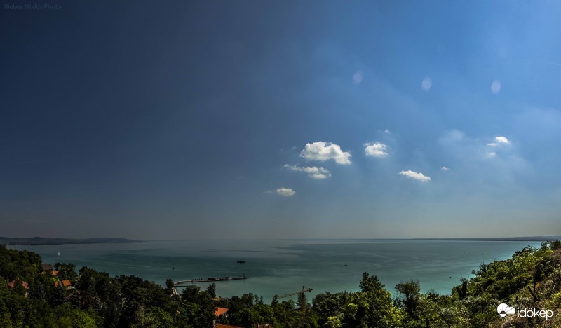 A Balaton Tihanyról