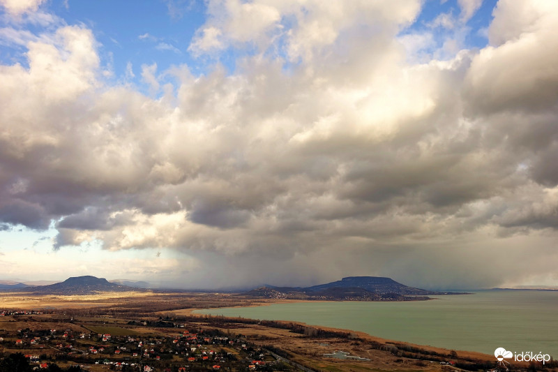 Balaton tanúhegyeit ostromló hószörnyeteg!! Gyönyörű volt!! 