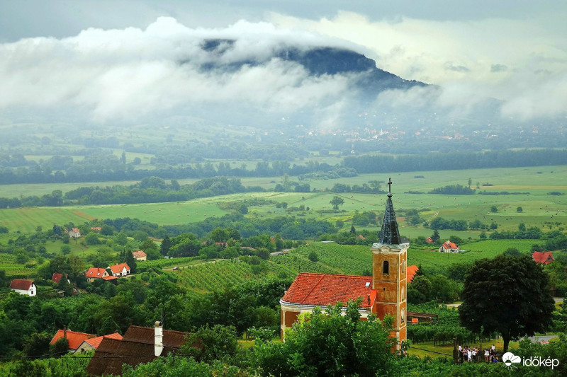 Felhőben, Badacsony 