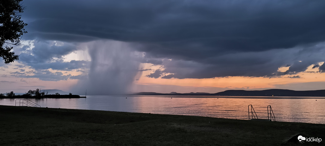 Balatonlelle vihar közeleg 