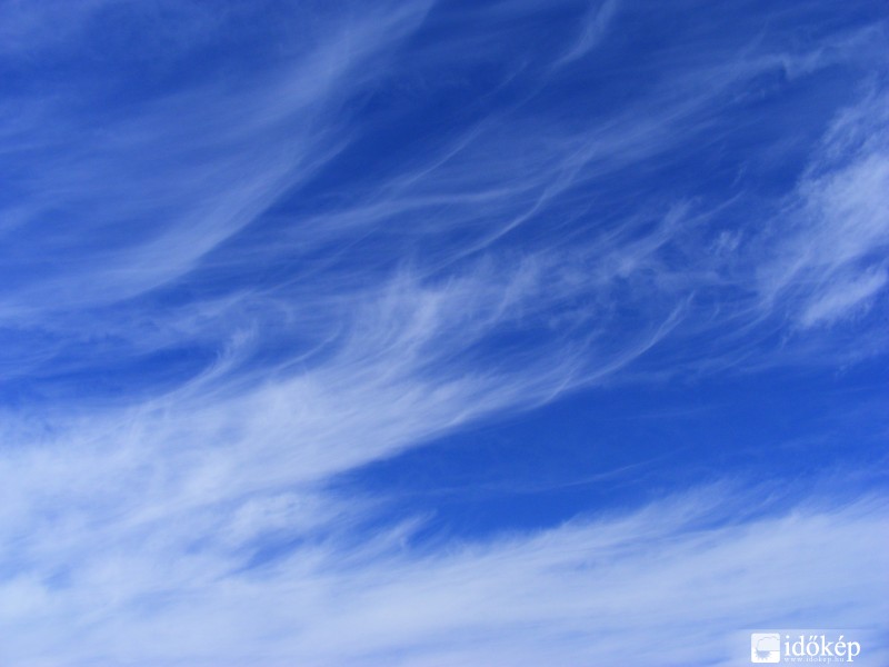 Cirrus uncinus