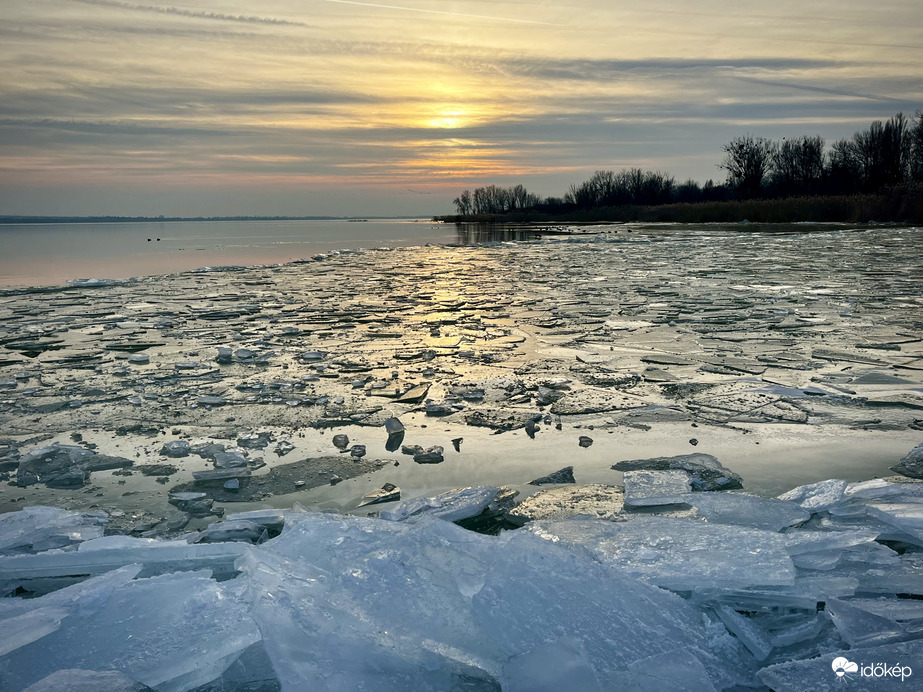 Jégvarázs Balatongyörökön