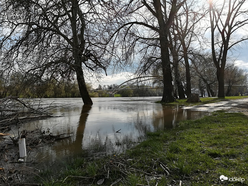 Tisza Szolnoknál