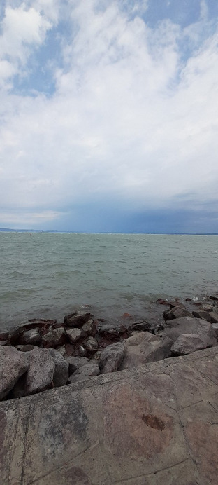 Balatonszabadi