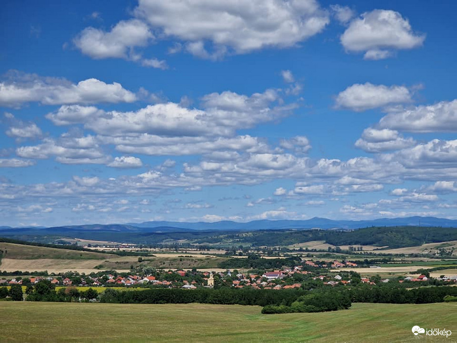 Felsőnyárád